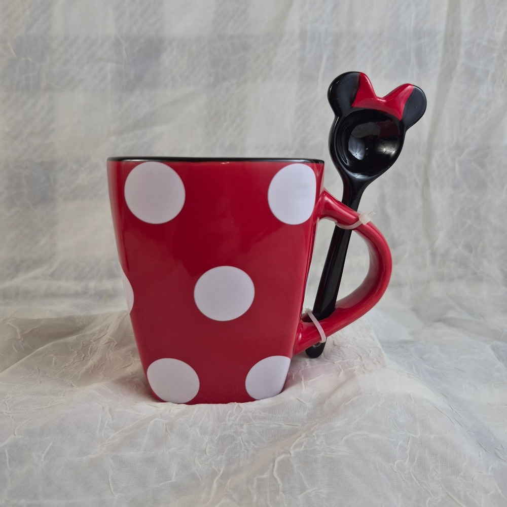 Disney Minnie Mouse Red Polka Dot Ceramic Coffee Mug with Matching Bow Spoon